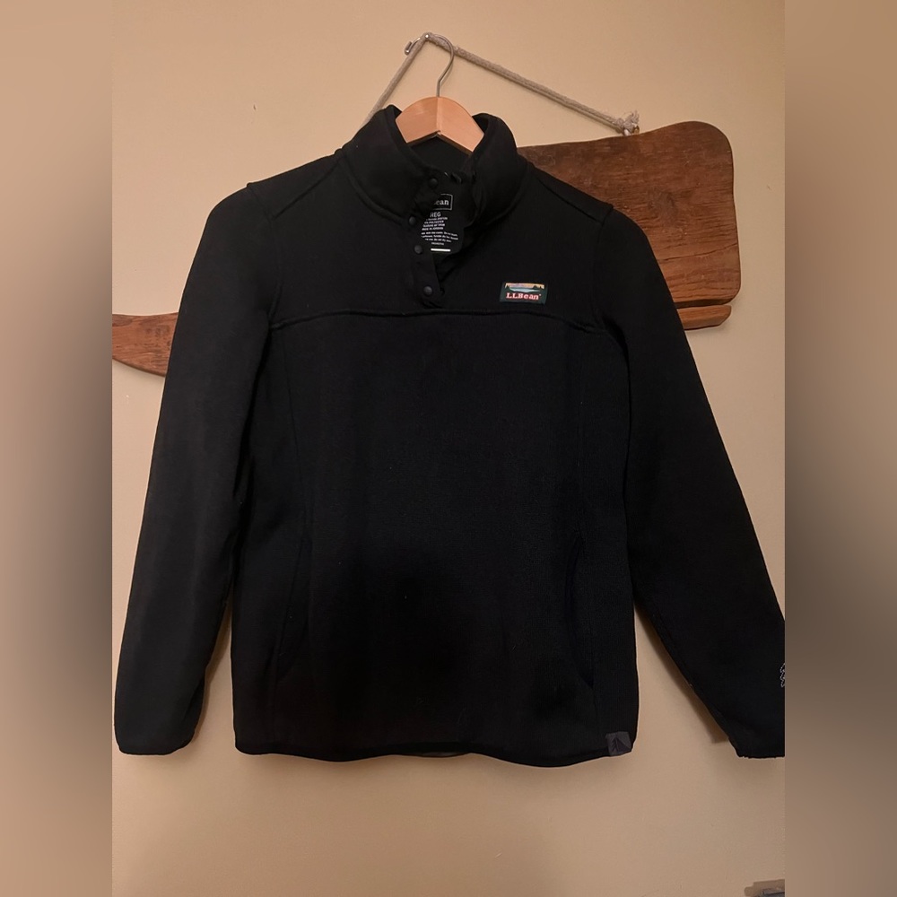 Black LL Bean Fleece Pullover